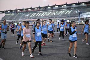 BIB: 51198, 70963, 70311
                            <button type="button" onclick="openModal(10463951)" class="btn btn-primary btn-sm float-right btn-popup" data-toggle="modal" data-target=".modal-high-quality">
                        <i class="fas fa-shopping-cart"></i> Add to Cart
                    </button>
                                            <button type="button" onclick="isThisMe(10463951, true)" class="btn btn-success btn-sm float-right btn-popup btn-isme hidden" data-toggle="tooltip" data-placement="bottom" title="นี่คือรูปของคุณใช่ไหม คลิกที่นี่เพื่อเอาเข้าอัลบั้ม">
                        <i class="fas fa-plus"></i> Add to album
                    </button>
                    <button type="button" onclick="isThisMe(10463951, false)" class="btn btn-warning btn-sm float-right btn-popup btn-isnotme hidden">
                        <i class="fas fa-ban"></i> Remove from album
                    </button>